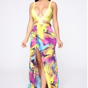 Won’t hold you back maxi dress NWT